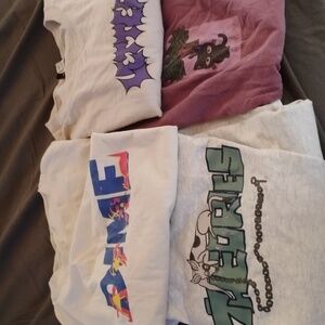 Bundle of skate tees, size Large